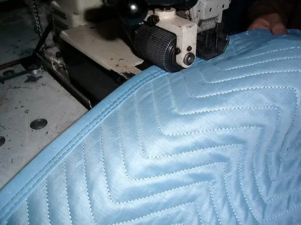 Economy Quilted Moving Blanket
